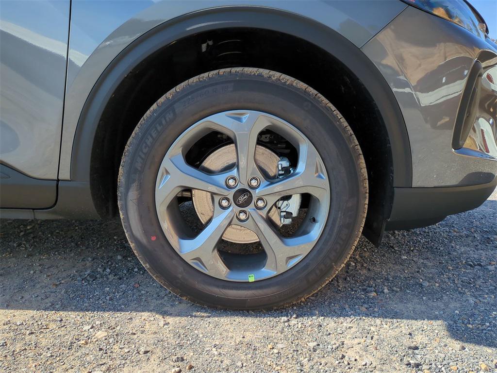 new 2026 Ford Escape car, priced at $30,379