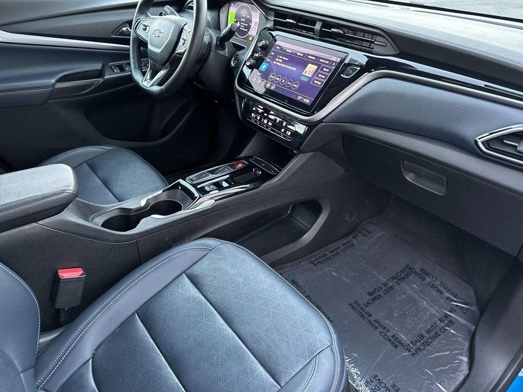 used 2022 Chevrolet Bolt EUV car, priced at $18,991