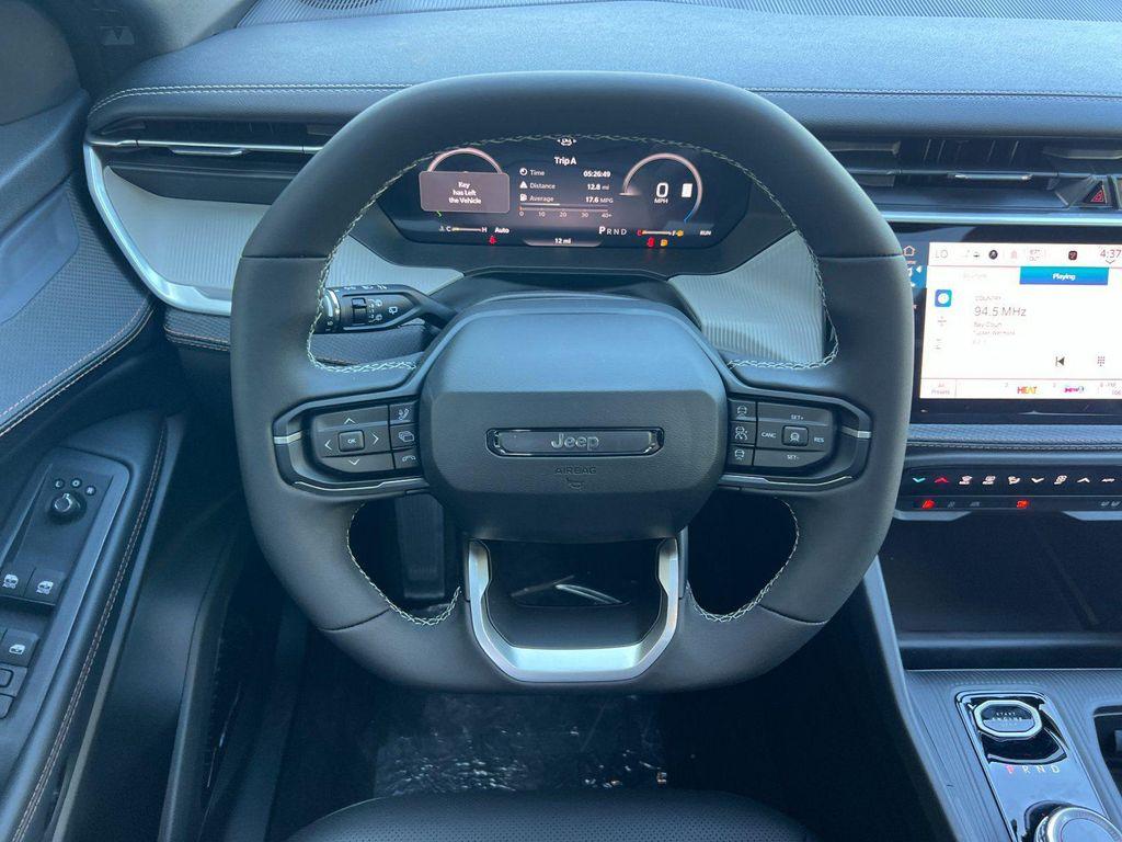 new 2026 Jeep Cherokee car, priced at $44,810
