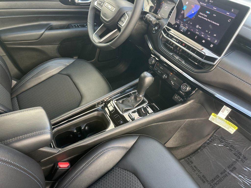 used 2026 Jeep Compass car, priced at $28,899