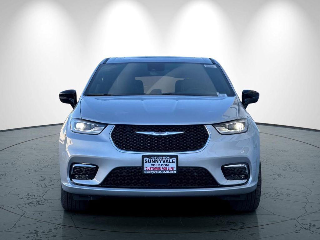 new 2026 Chrysler Pacifica car, priced at $60,240