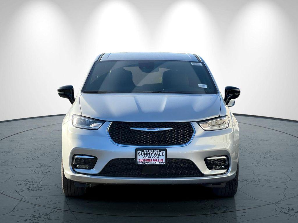 new 2026 Chrysler Pacifica car, priced at $49,610