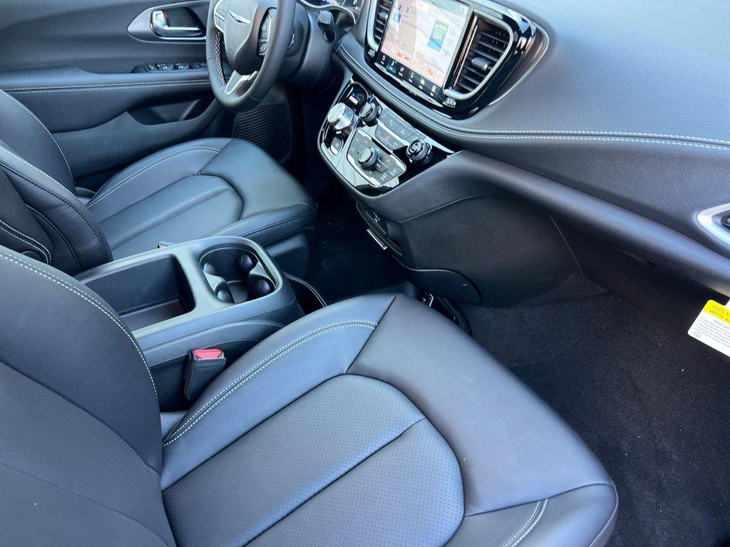 new 2026 Chrysler Pacifica car, priced at $49,610