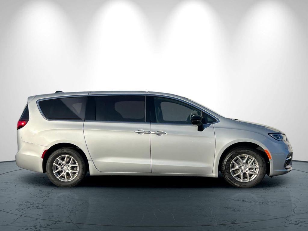 new 2026 Chrysler Pacifica car, priced at $48,110