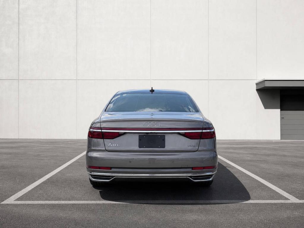 Audi A8 view 5