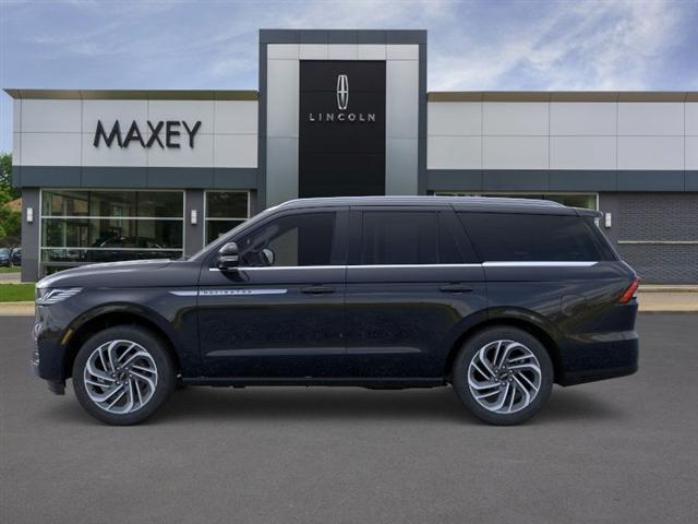 new 2025 Lincoln Navigator car, priced at $96,703