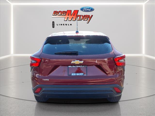 used 2024 Chevrolet Trax car, priced at $19,995