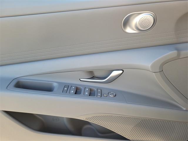 new 2026 Hyundai ELANTRA HEV car, priced at $26,420