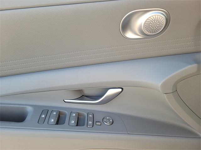 new 2026 Hyundai ELANTRA HEV car, priced at $26,420