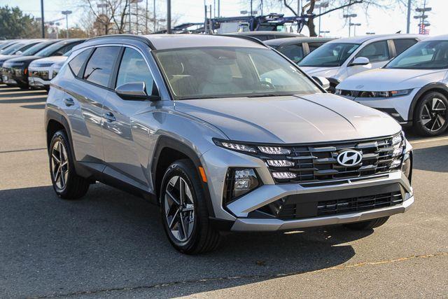 new 2026 Hyundai TUCSON Hybrid car, priced at $36,110