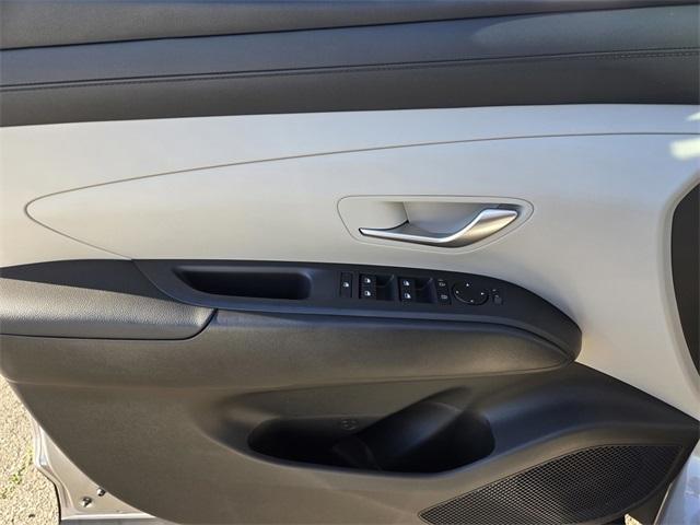 new 2026 Hyundai TUCSON Hybrid car, priced at $34,650