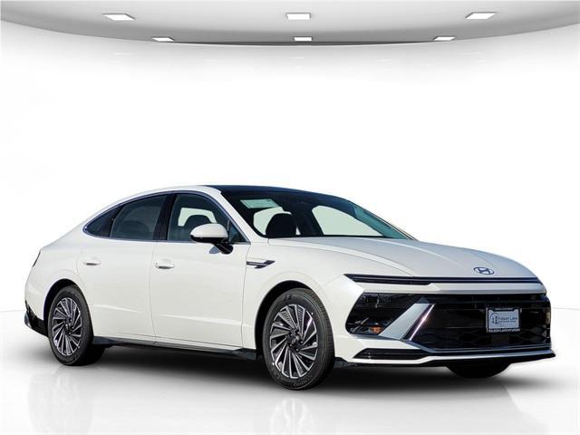 new 2026 Hyundai Sonata Hybrid car, priced at $34,605