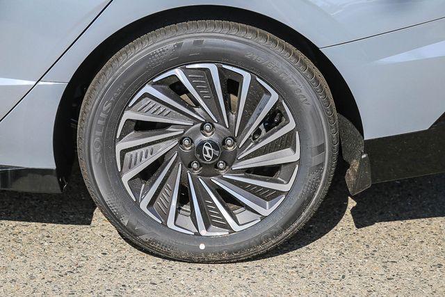 new 2026 Hyundai Sonata Hybrid car, priced at $33,501