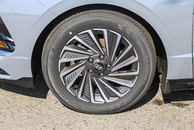 new 2026 Hyundai Sonata Hybrid car, priced at $33,501