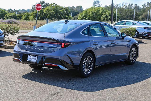 new 2026 Hyundai Sonata Hybrid car, priced at $33,501
