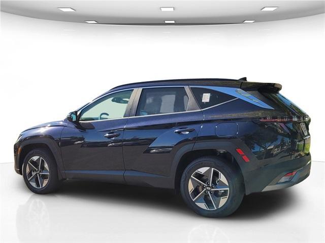new 2025 Hyundai TUCSON Hybrid car, priced at $39,060