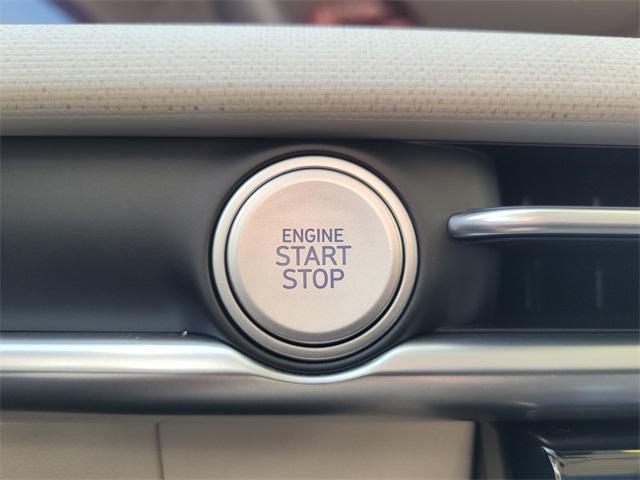 new 2025 Hyundai TUCSON Hybrid car, priced at $39,060