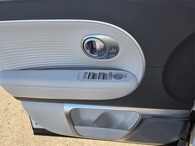 new 2026 Hyundai IONIQ 9 car, priced at $74,605