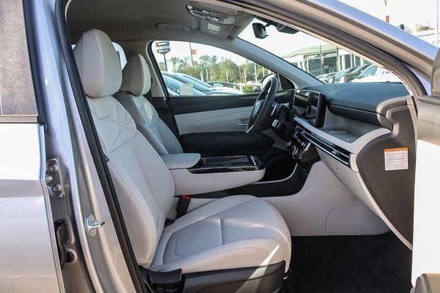 new 2026 Hyundai TUCSON Hybrid car, priced at $36,130