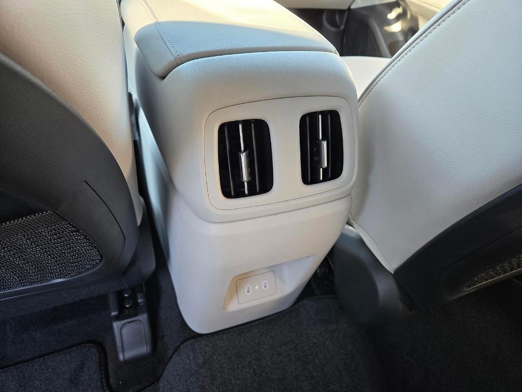 new 2026 Hyundai Tucson car, priced at $42,105