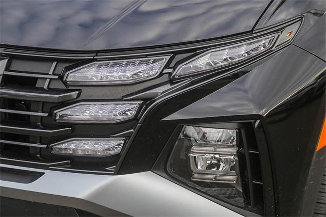 used 2025 Hyundai TUCSON Hybrid car, priced at $35,991