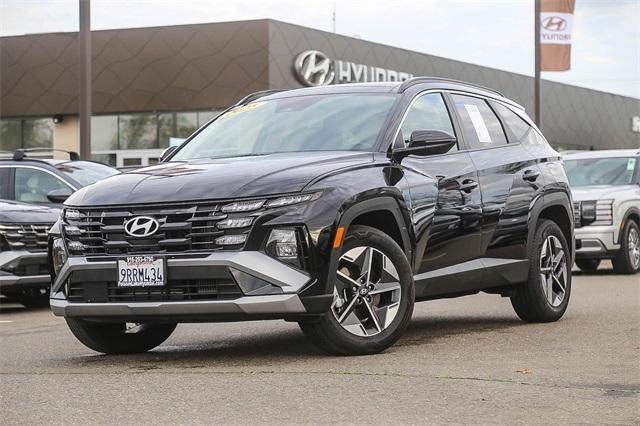 used 2025 Hyundai TUCSON Hybrid car, priced at $35,991