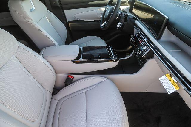 new 2026 Hyundai TUCSON Hybrid car, priced at $44,995