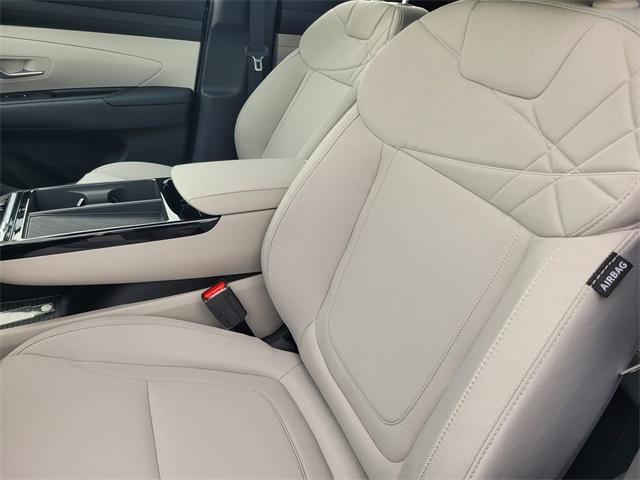 new 2026 Hyundai TUCSON Hybrid car, priced at $34,805