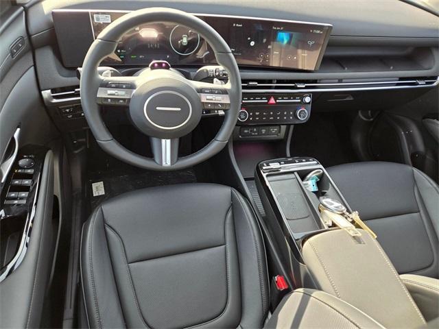 new 2026 Hyundai TUCSON Hybrid car