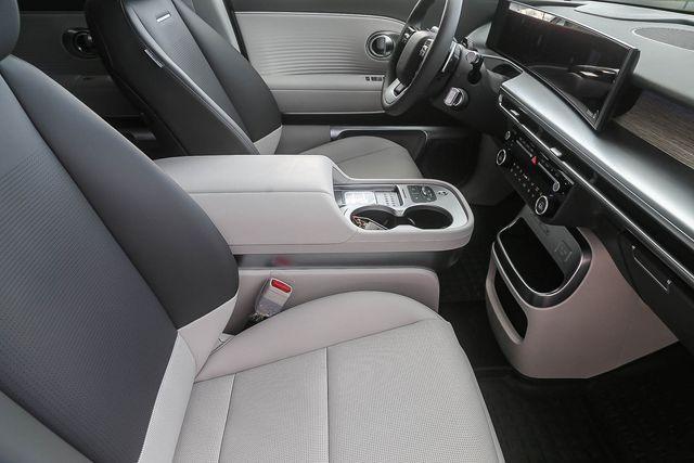 new 2026 Hyundai IONIQ 9 car, priced at $73,985