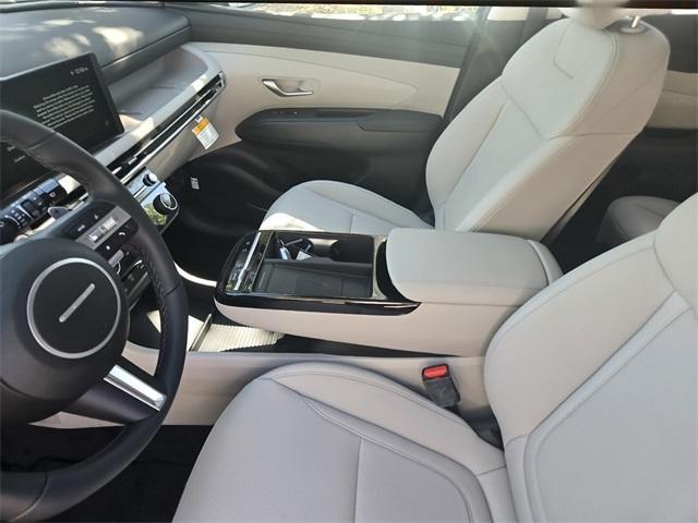 new 2025 Hyundai TUCSON Hybrid car, priced at $39,060