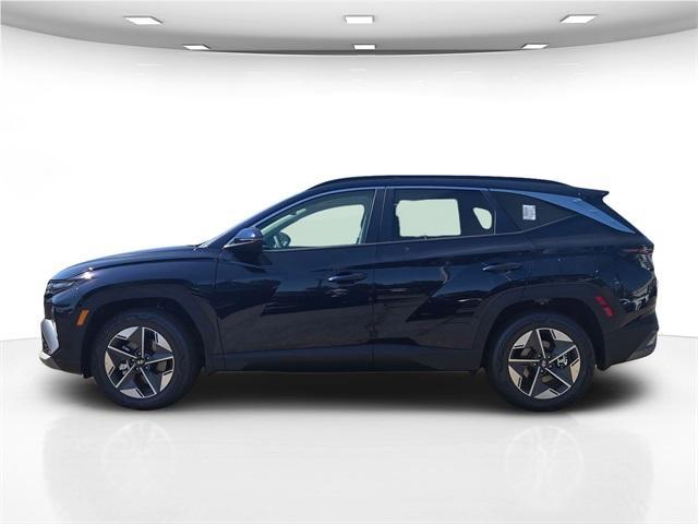 new 2025 Hyundai TUCSON Hybrid car, priced at $39,060