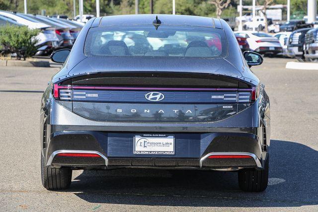 new 2026 Hyundai Sonata Hybrid car, priced at $34,315