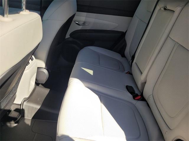 new 2025 Hyundai TUCSON Hybrid car, priced at $39,560