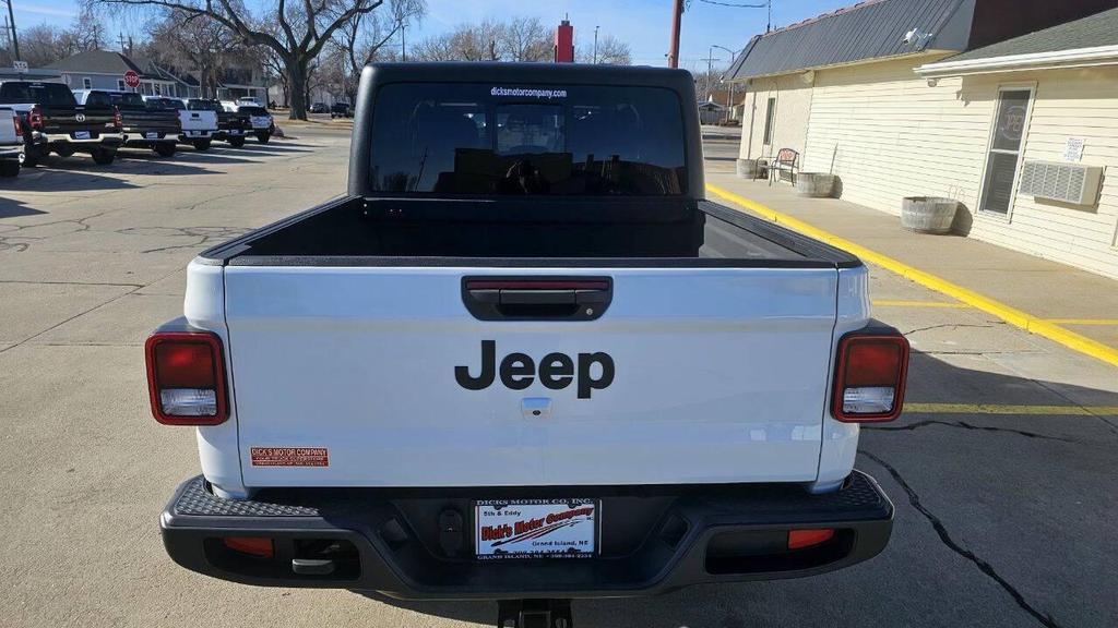 used 2023 Jeep Gladiator car, priced at $30,899