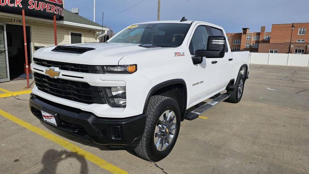 used 2024 Chevrolet Silverado 2500 car, priced at $46,899