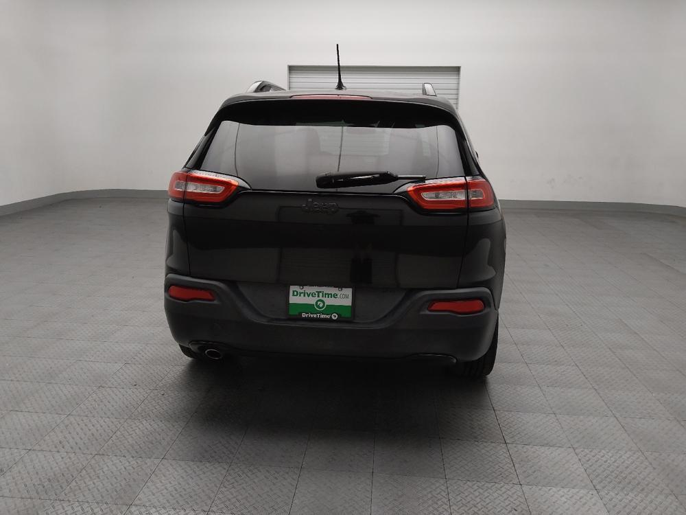 used 2018 Jeep Cherokee car, priced at $15,695