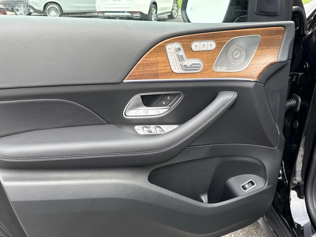 new 2026 Mercedes-Benz GLE 350 car, priced at $71,465