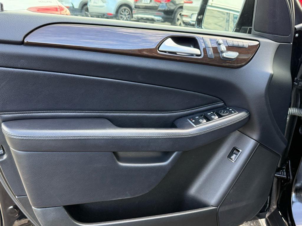 used 2017 Mercedes-Benz GLE 350 car, priced at $17,998