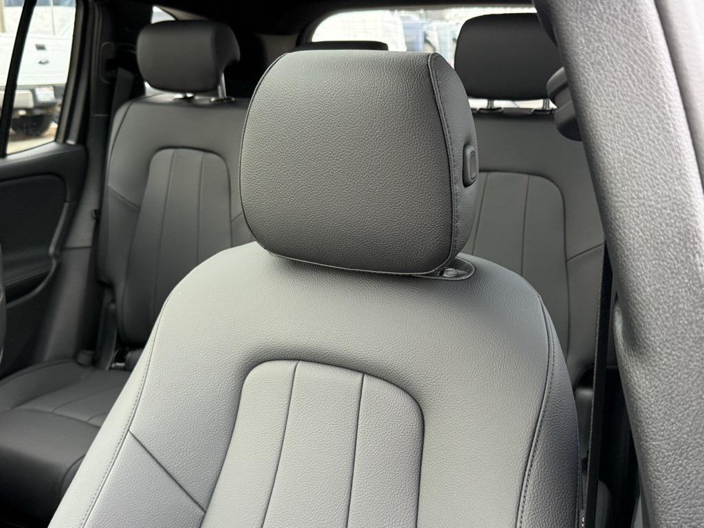 new 2026 Mercedes-Benz GLB 250 car, priced at $51,210