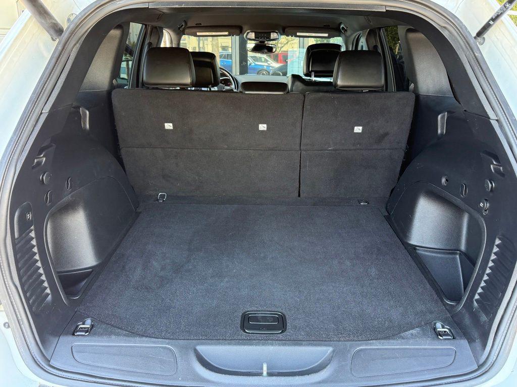 used 2022 Jeep Grand Cherokee car, priced at $22,995