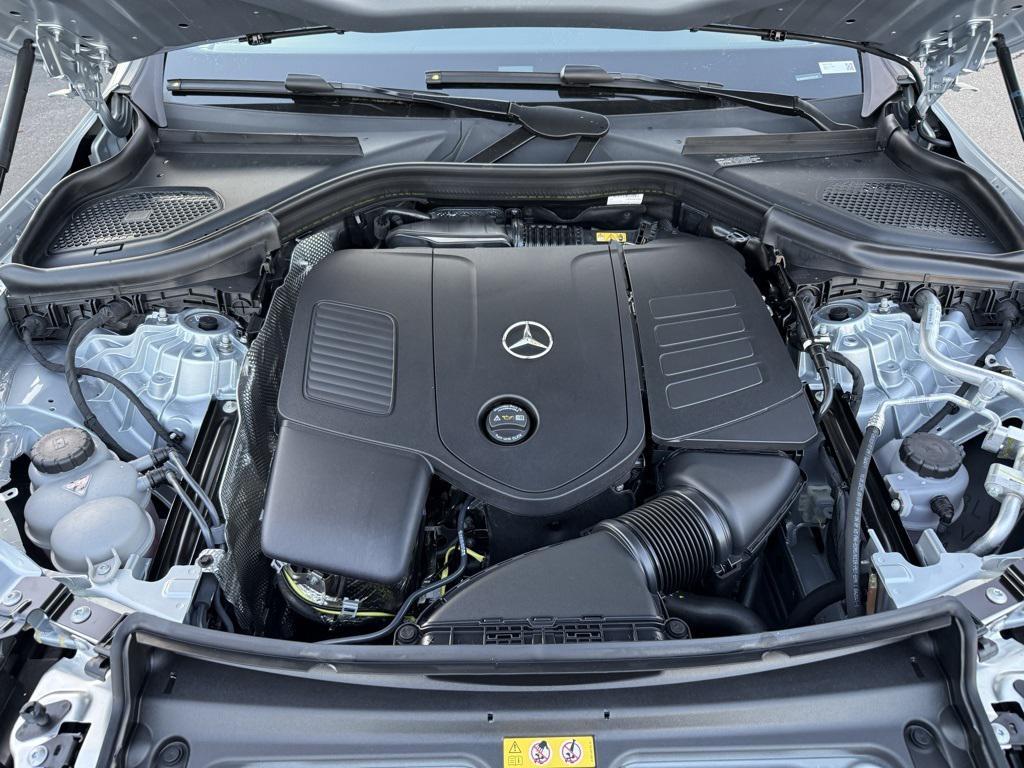 new 2026 Mercedes-Benz GLC 300 car, priced at $58,200