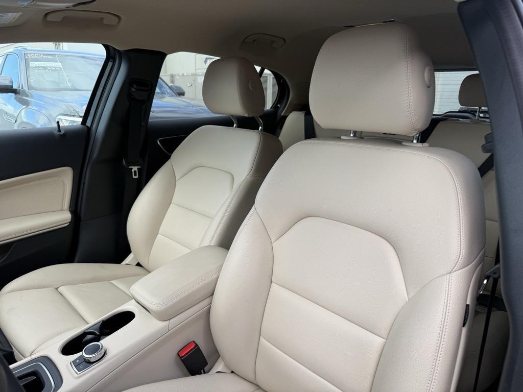 used 2018 Mercedes-Benz GLA 250 car, priced at $18,998