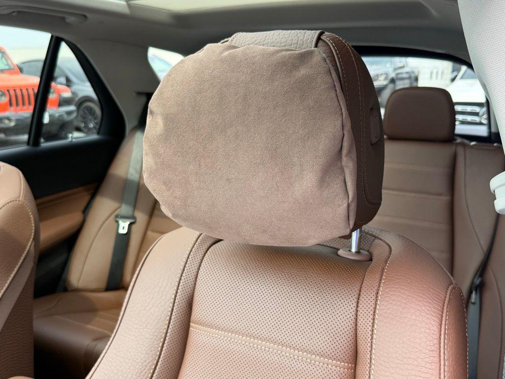 new 2026 Mercedes-Benz GLE 450 car, priced at $86,775