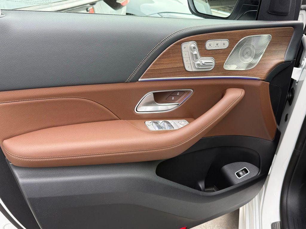 new 2026 Mercedes-Benz GLE 450 car, priced at $86,775