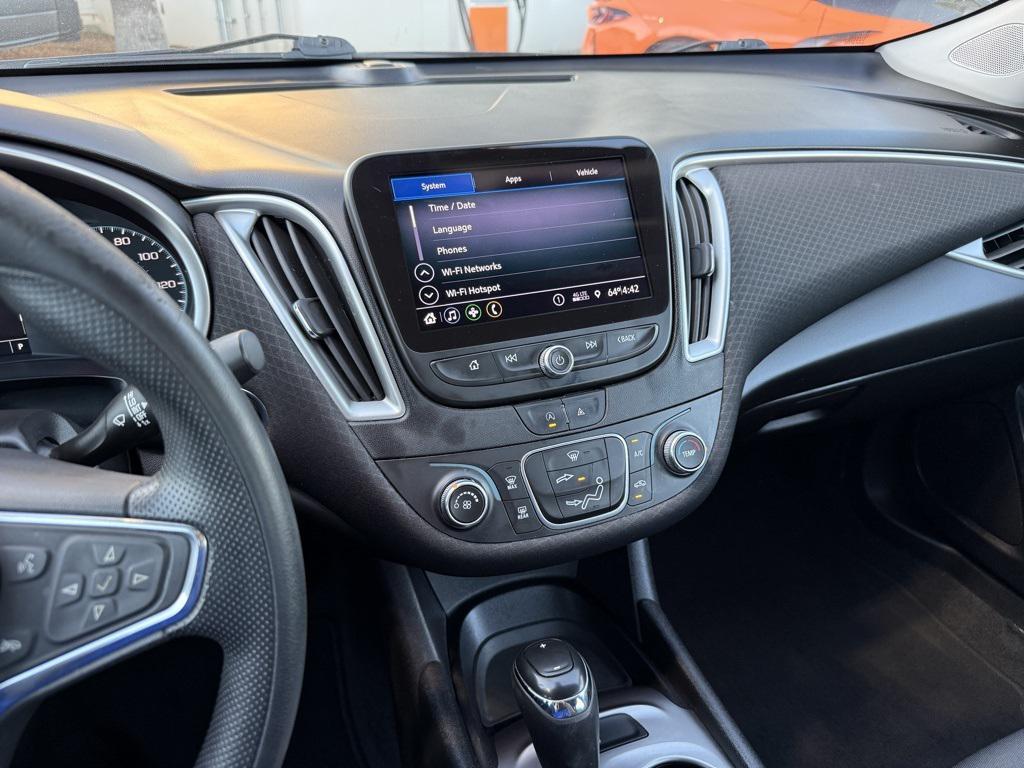 used 2020 Chevrolet Malibu car, priced at $13,997