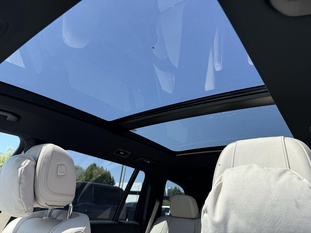 new 2025 Mercedes-Benz GLS 580 car, priced at $117,695