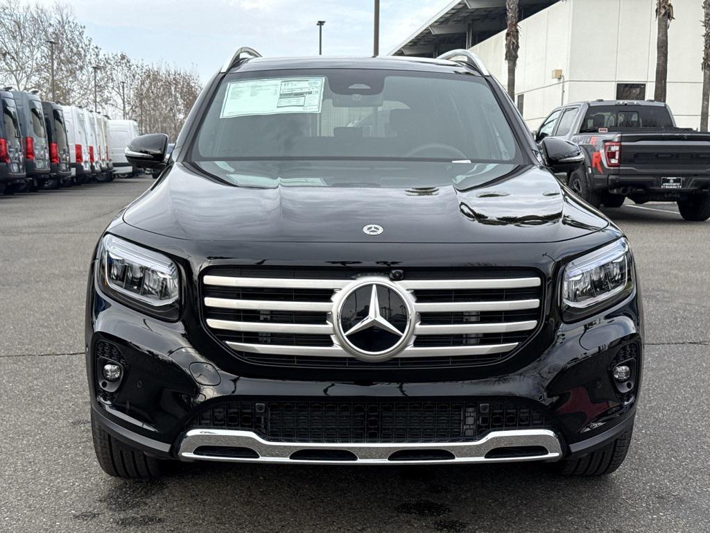 new 2026 Mercedes-Benz GLB 250 car, priced at $52,460