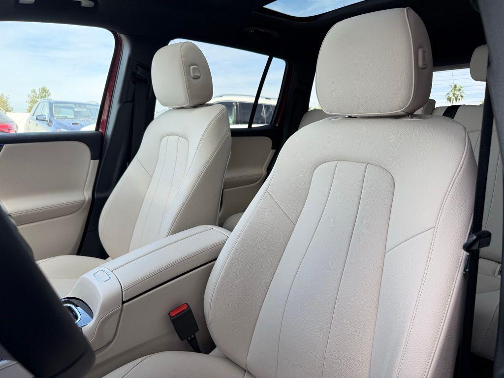 used 2026 Mercedes-Benz GLB 250 car, priced at $43,898