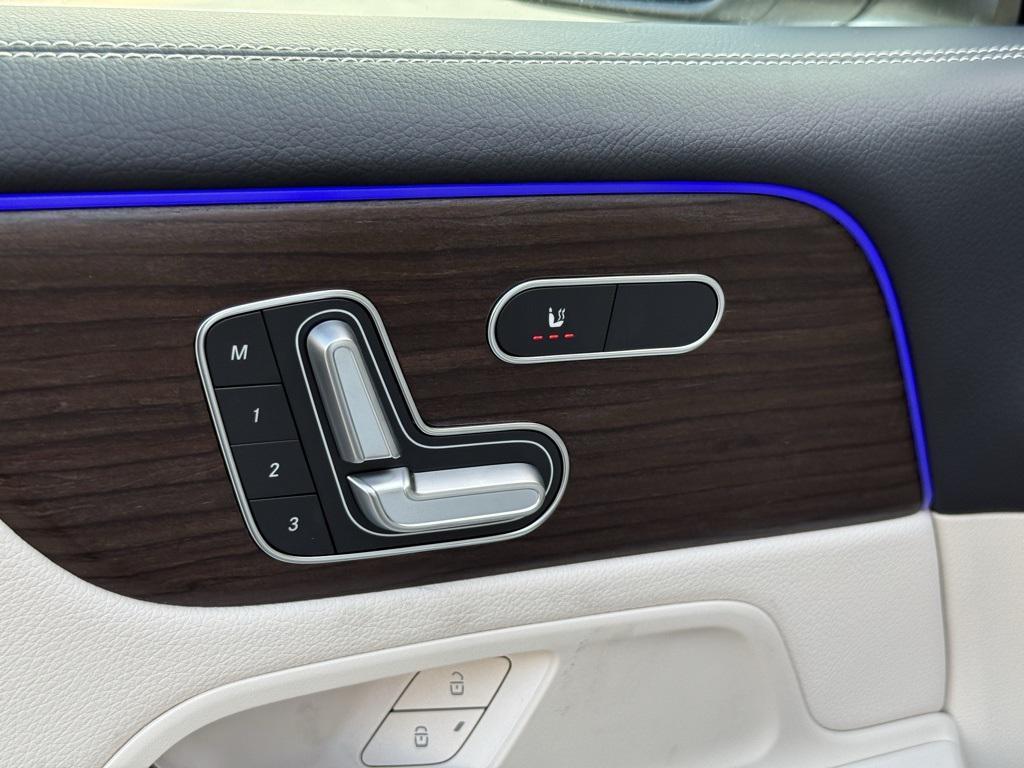 new 2026 Mercedes-Benz GLB 250 car, priced at $50,460